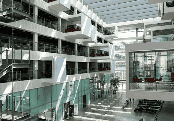 Queen's University